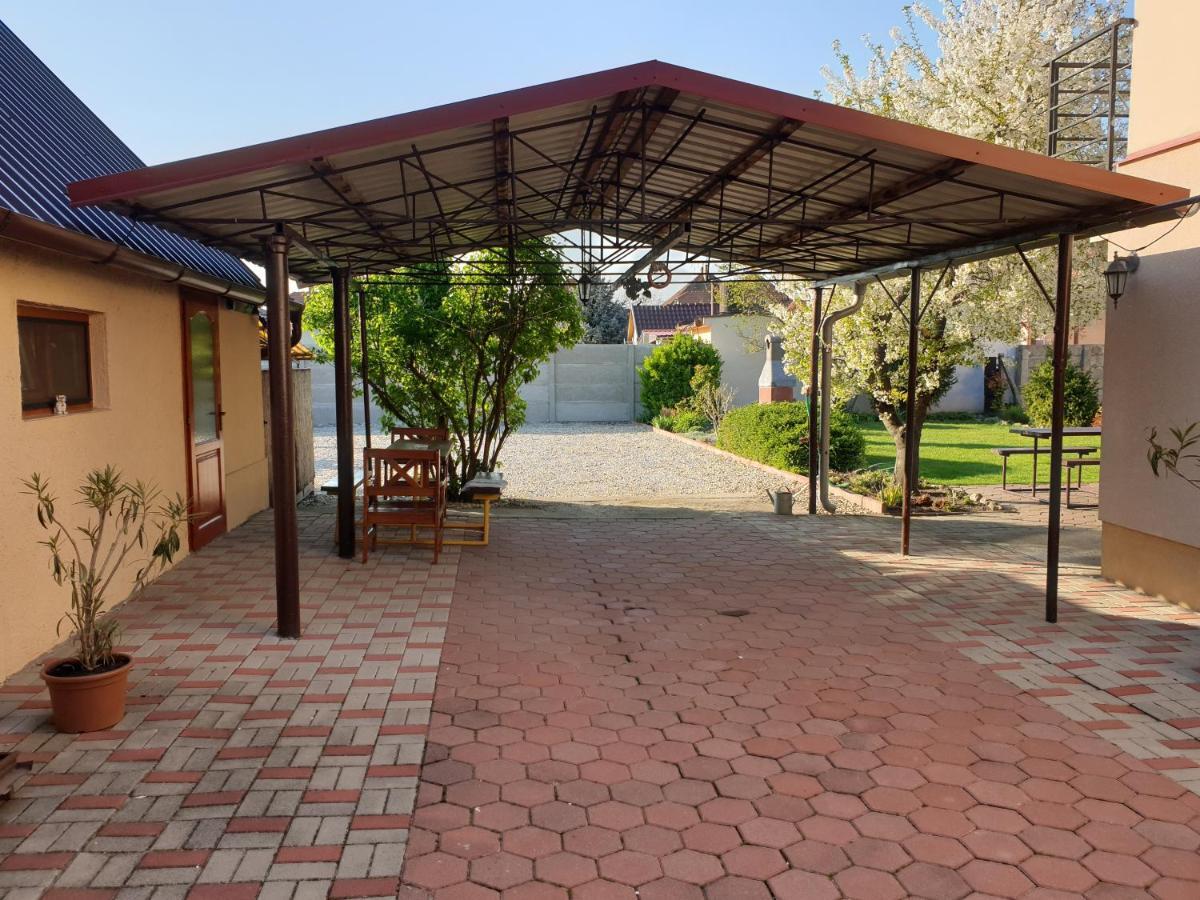 Veľký Meder Apartmany Forro Rybarska מראה חיצוני תמונה